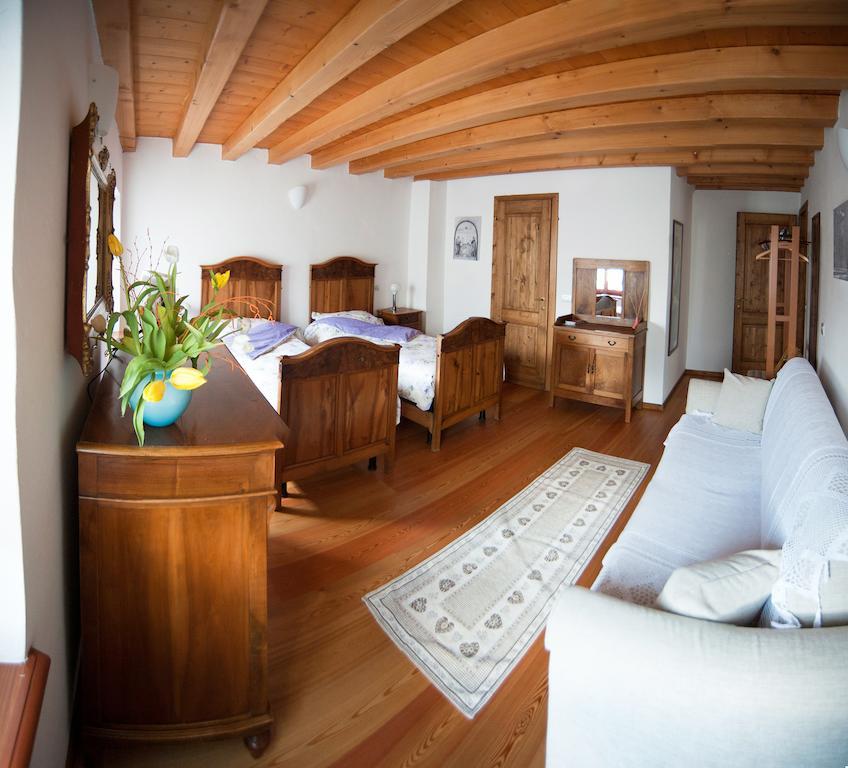 Bus De L'Och Bed and Breakfast Feltre Exteriör bild